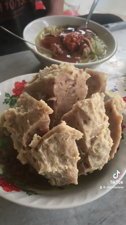 Baso mas yadi di cieunteung kota tasikmalaya cuma 30ribuan sajah 🤤