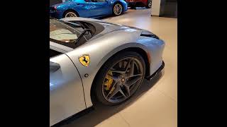 2022 F8 Tributo - Grigio Alloy On Cuoio