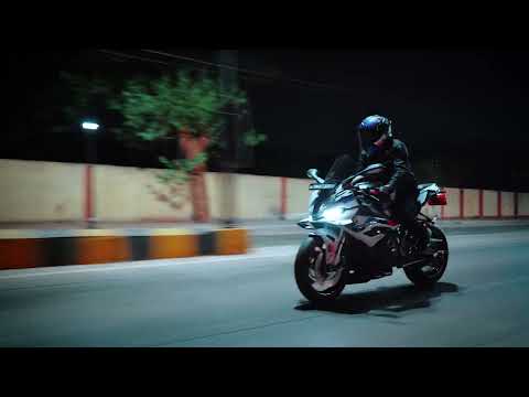 The After Hours Ride | BMW S1000 RR MSport | Axor Helmets - video from Axorhelmets