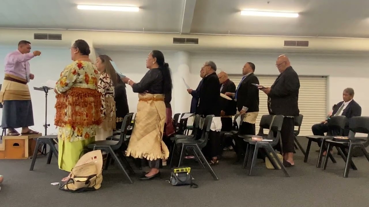 Ui ae  Eiki ,, Siasi Mateakili’oa (Solo ,Ana Lolohea) 