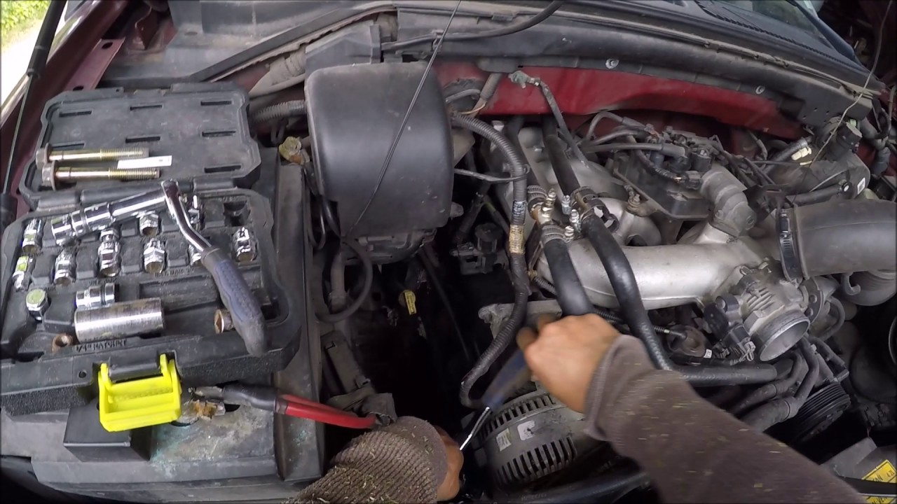 How to change an alternator on a ford f150 - YouTube