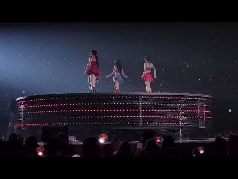 Red Velvet (레드벨벳) - 친구가 아냐 Bing Bing | 230402 | Seoul [ R to V Day 2 ] [4k60fps FANCAM Front Row]