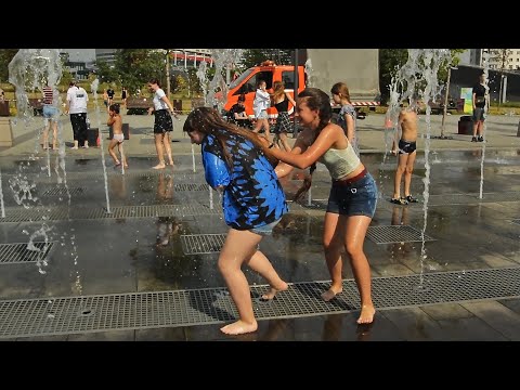 Girls, fountain and fun splashes of summer-9 ! / Девушки, фонтан и веселые брызги лета-9 !