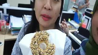 Lubangnya kegedean \mbak ica