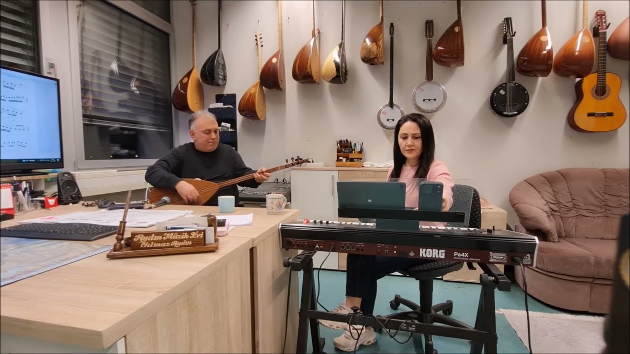 SÜPHAN DAĞININ ETEĞİ - Aysel Kıymet / Yılmaz Aydın