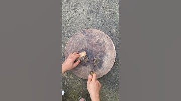 Tôi làm con dao bằng thép chốt xích xe tăng sắc nét đáng kinh ngạc