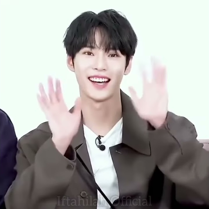 Pak Aku mencintai salah satu rakyatmu ❤️ II DOYOUNG NCT 💖