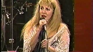 Stevie Nicks - Has Anyone Ever Written Anything For You 08-14-1998 Woodstock chords