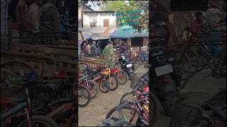 বাই সাইকেল বাজার। ধাপের হাট দুপচাঁচিয়া বগুড়া।