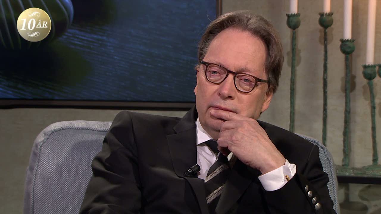 Horace Engdahl känner sig inte ensam - men längtar efter ett nytt liv - Malou Efter tio (TV4)