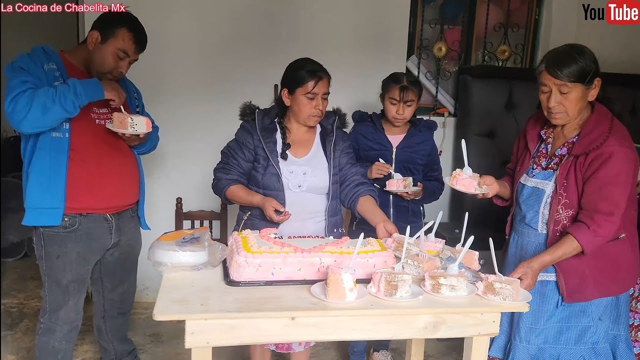 ✅️😃En mi cumpleaños nuestro compadre me sorprende con hermosas mañanitas con banda 