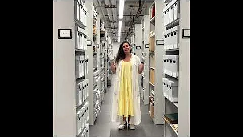 FIT Special Collections and College Archives tour with April Calahan, 2021