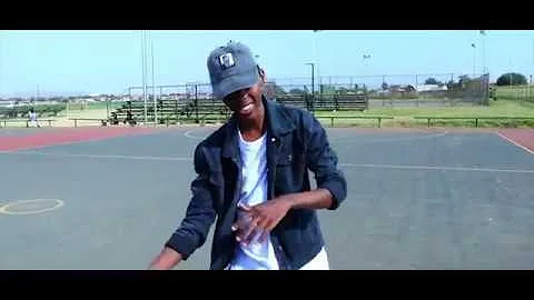 Kay Lloyd-Here I Am(Official Music Video)