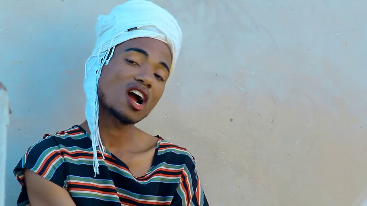 Prof Jullas   othelya     Official Video by Farmacia Films