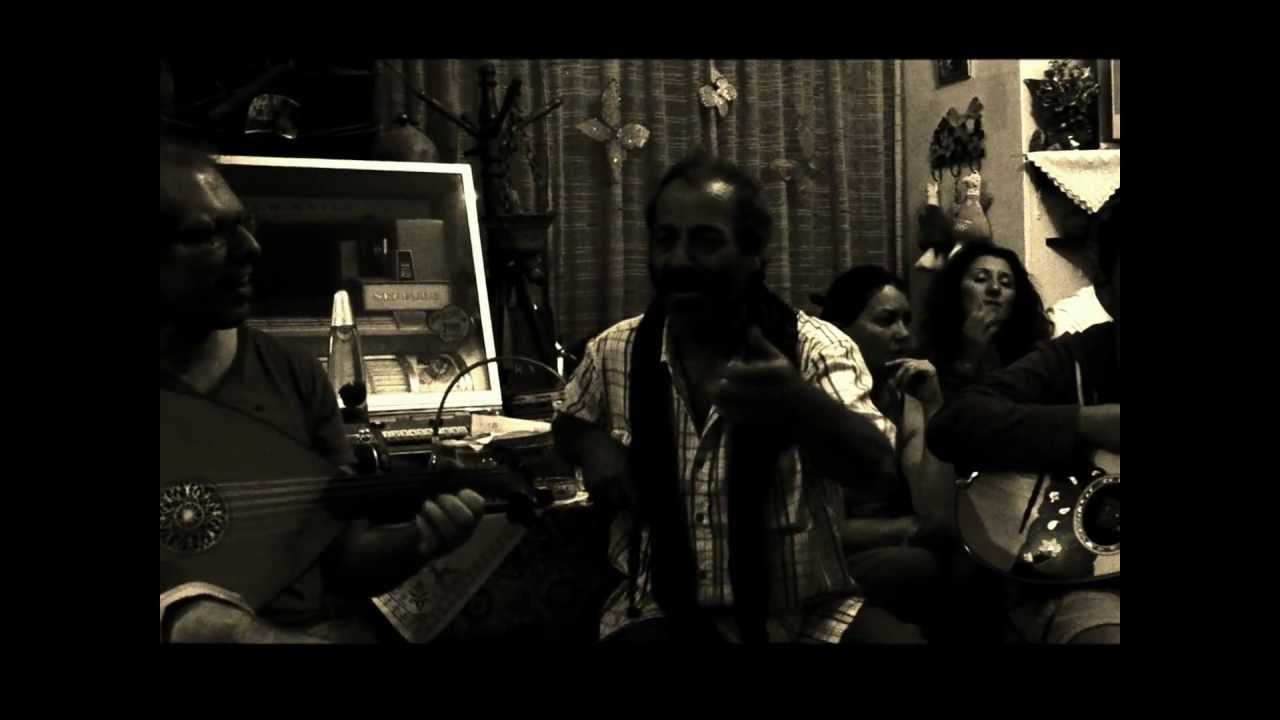 Της τριανταφυλλιάς τα φύλλα (Σόλων Λέκκας)