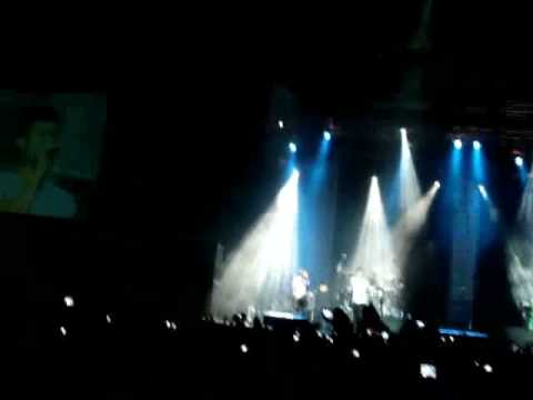 Wicked Game + She Will Be Loved - Maroon 5 @ Rio 2...