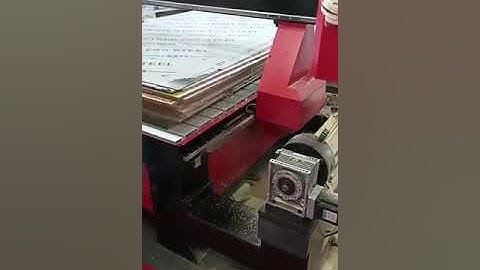 CNC wood router with rotary