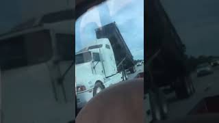 Dump Truck Smashes Highway sign?car dumptruck highway accidentnews crazy