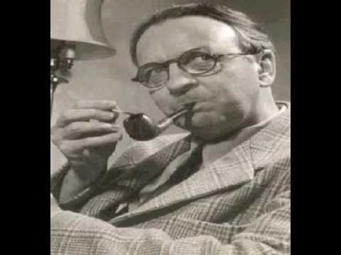 Raymond Chandler Photo 17