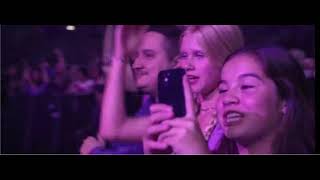 Olivia Rodrigo Chappell Roan - Hot To Go Olivia Rodrigo Guts World Tour Movie Netfilx