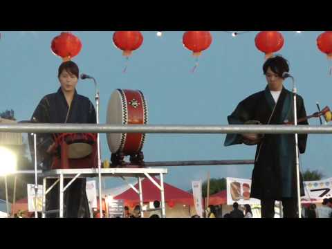 石嶺愛莉さんが三線では無く太鼓を叩いてる姿が珍しいステージ！！（瀬長島夏祭り）①