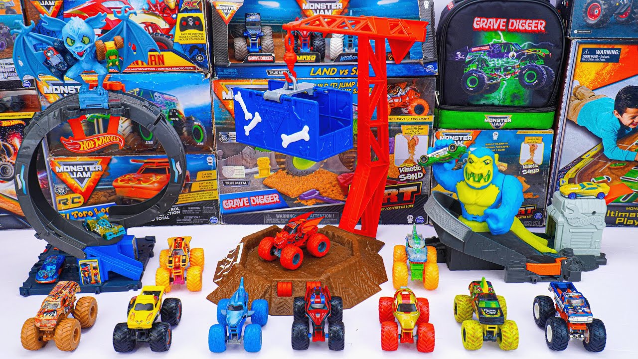 Monster Jam Collection Unboxing Review | Monster Jam Reveal The Steel PlaySet