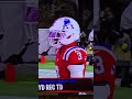 Patriots starting to pile on. #newenglandpatriots #newyorkgiants #nfl #mondaynightfootball #mvp