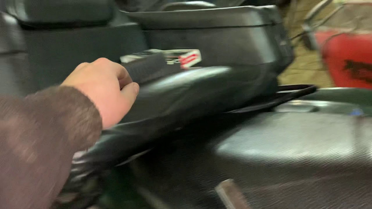 Kawasaki kvf 650 к снятие вариатора в гаражных условиях легко и просто👍🏻