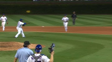 KC@CHC: Rodney knocks down grounder, throws to first