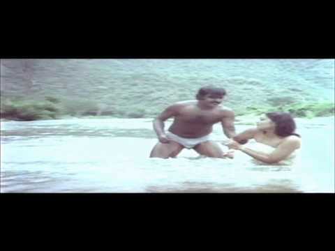 vijaykanth in underwear-plz anyone knows these scenes are from which movies let us share movie name