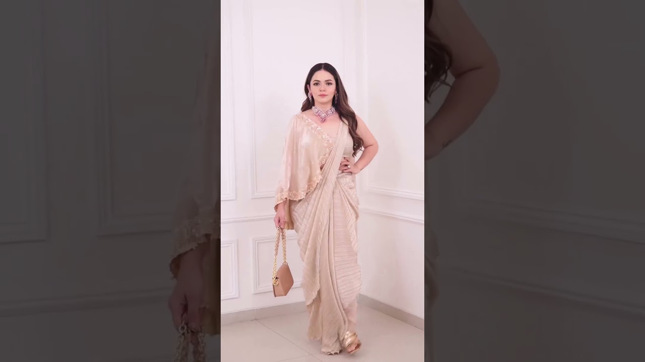 Get ready to own the spotlight this wedding season with our striking diamond jewelry.