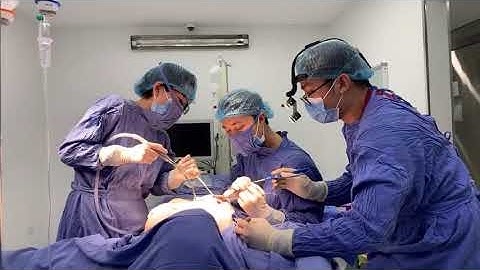 Quá trình bóc tách khoang ngực