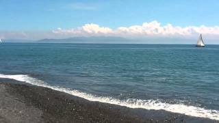 ヨットと青空と9月の海