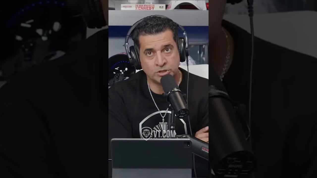 Jerry Buss Knew Kobe Was the Future—Shaq Had to Go