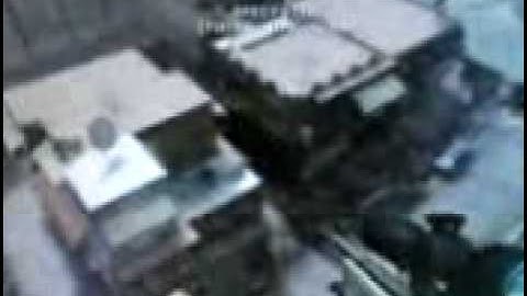 cod4 moded player can fly and cant die! (on 360) with how you do it :)