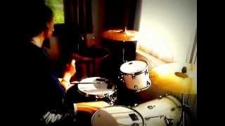 Paramore-Misery Business - Drum Cover Osszian