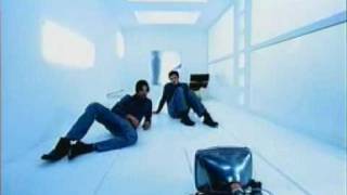 M2M Everything You Do OFFICIAL MUSIC VIDEO chords