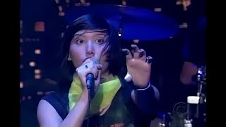 Yeah Yeah Yeahs - Date With The Night - 2003-06-26 [stereo] - YouTube