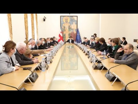 „ქართული ოცნების“  უარი სალომე ზურაბიშვილს - ხმაურიანი ბიუროს სხდომა