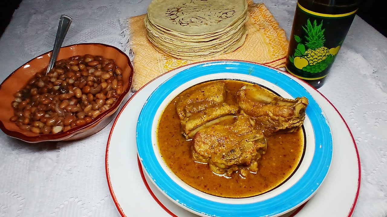 UNA RECETA PARA CHUPARSE LOS DEDOS... COSTILLA DE PUERCO CON TOMATILLO TATEMADO 😋