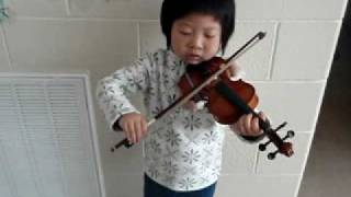 minuet 2-suzuki book1.AVI