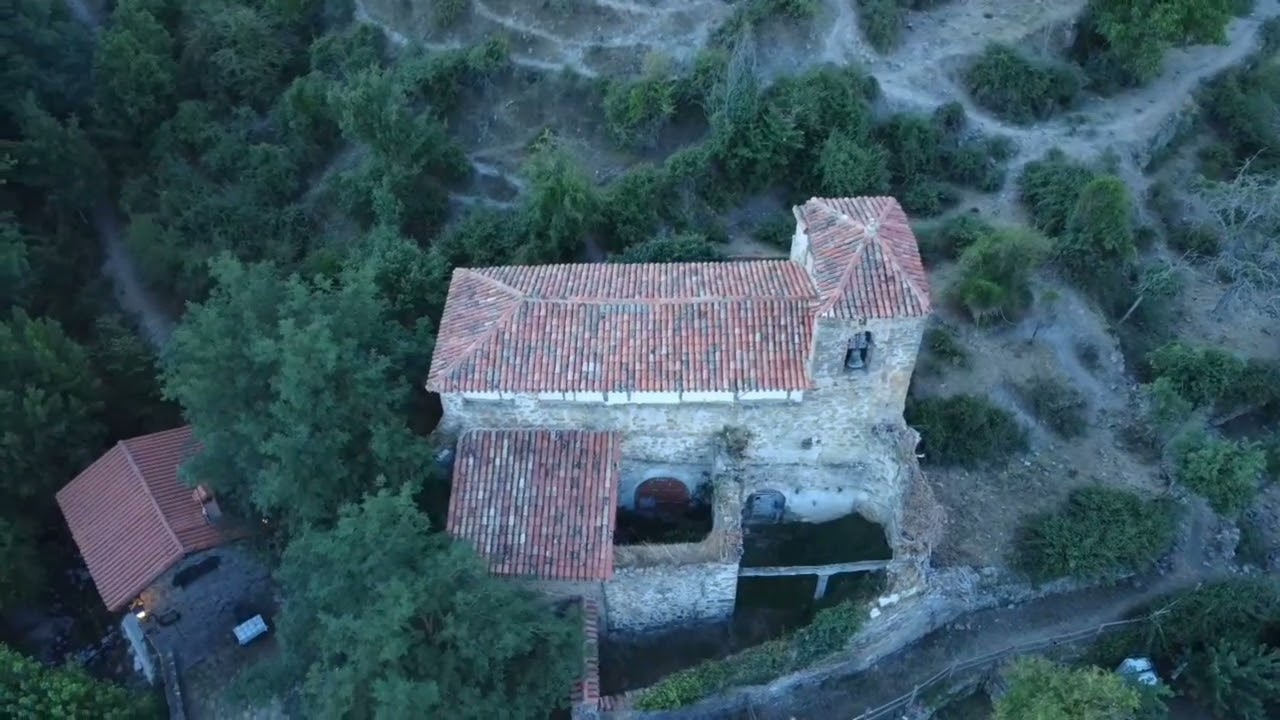 Vuelo por la zona de San Román de Cameros y Velilla (La Rioja)
