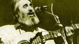 Rare Auld Mountain Dew-The Dubliners,The Pogues chords