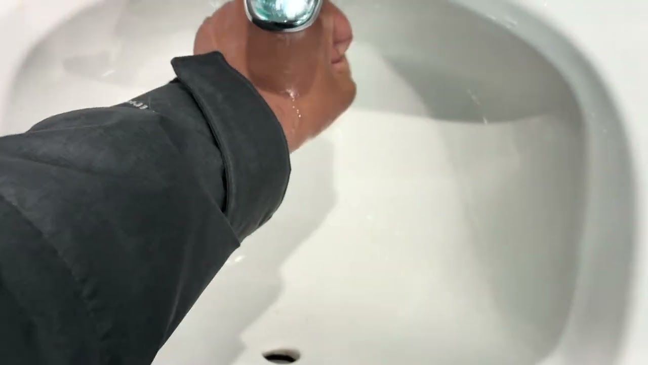 World Dryer SLIMdri @ Popeyes Louisiana Kitchen, Holyoke, MA