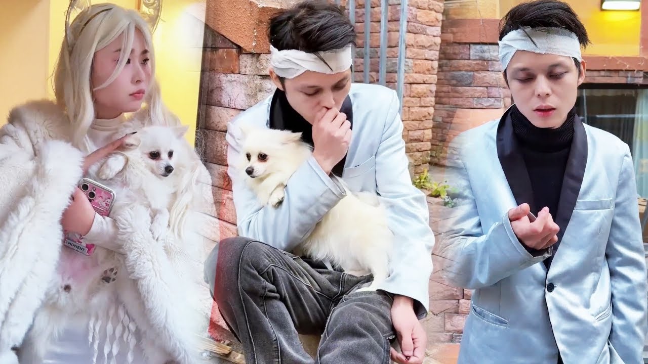 A kind clown rescues a stray dog ​​on the roadside! #clown#angel