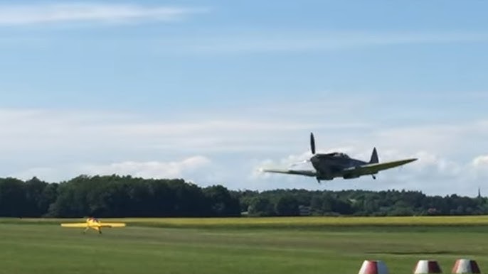 Spitfire 1:10 RC. Para Colecionador ou Aficcionado Pela Lenda