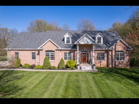 2133 Hawthorn Woods Road, Terre Haute, IN home video tour