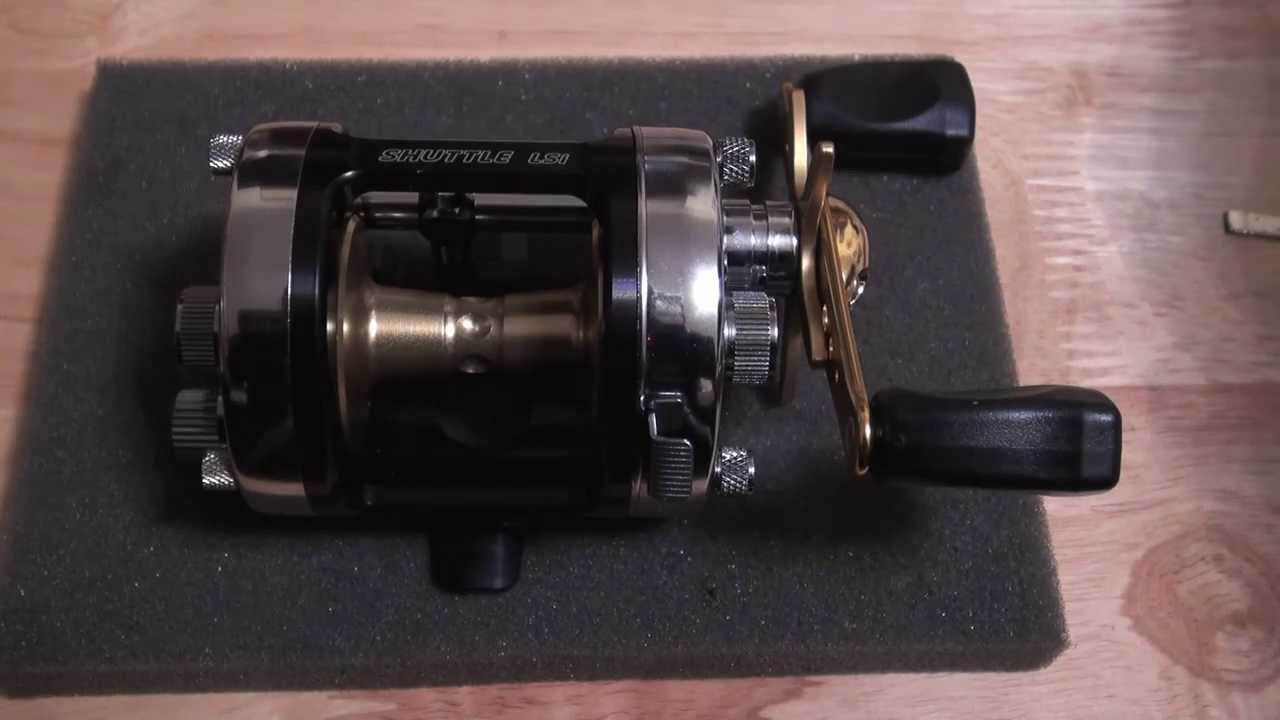 Akios Shuttle 656 LSi KURO Levelwind Multiplier Reel