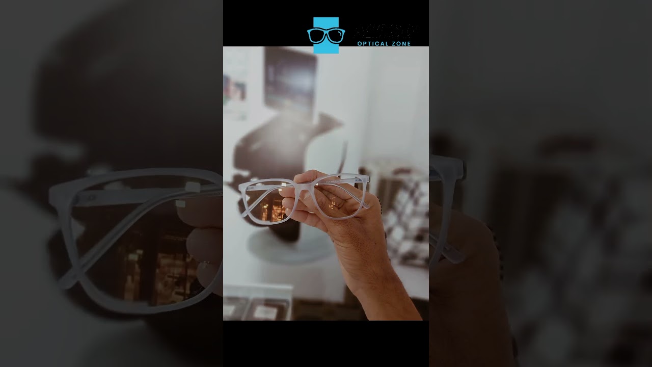 Golden Mari Blue cat lens 