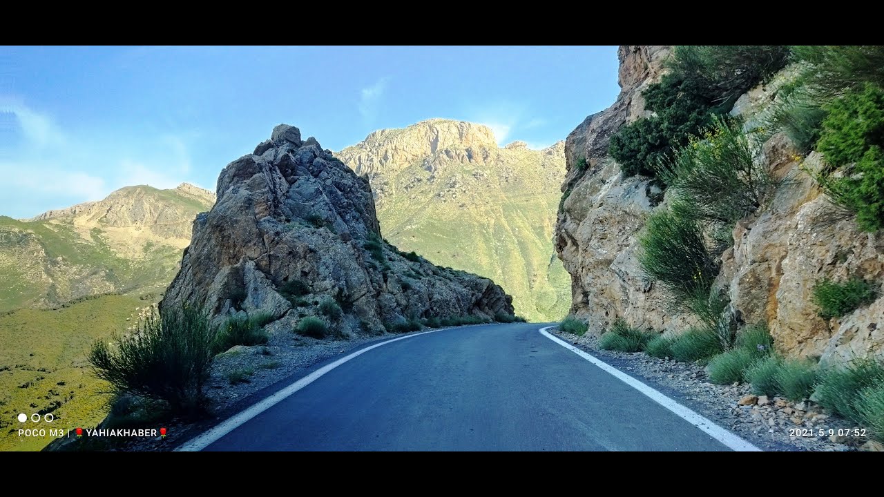 route difficile à travers tunnel des montagnes djurdjura. ALGÉRIE. (vidéo hd )...!